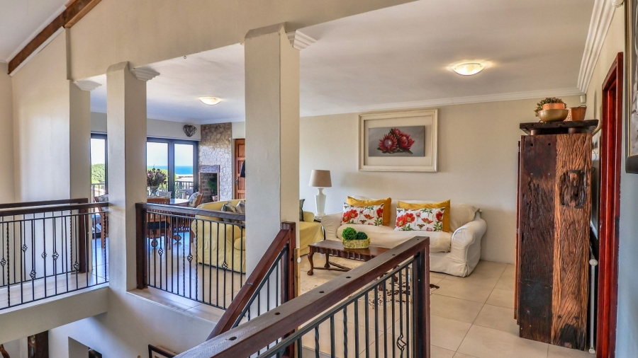 6 Bedroom Property for Sale in Franskraal Western Cape